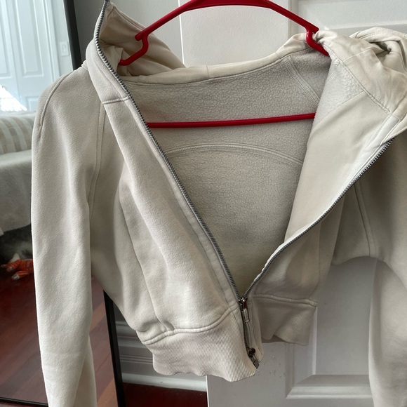 Lululemon cropped zip up scuba hoodie cream/bone color - Picture 7 of 7